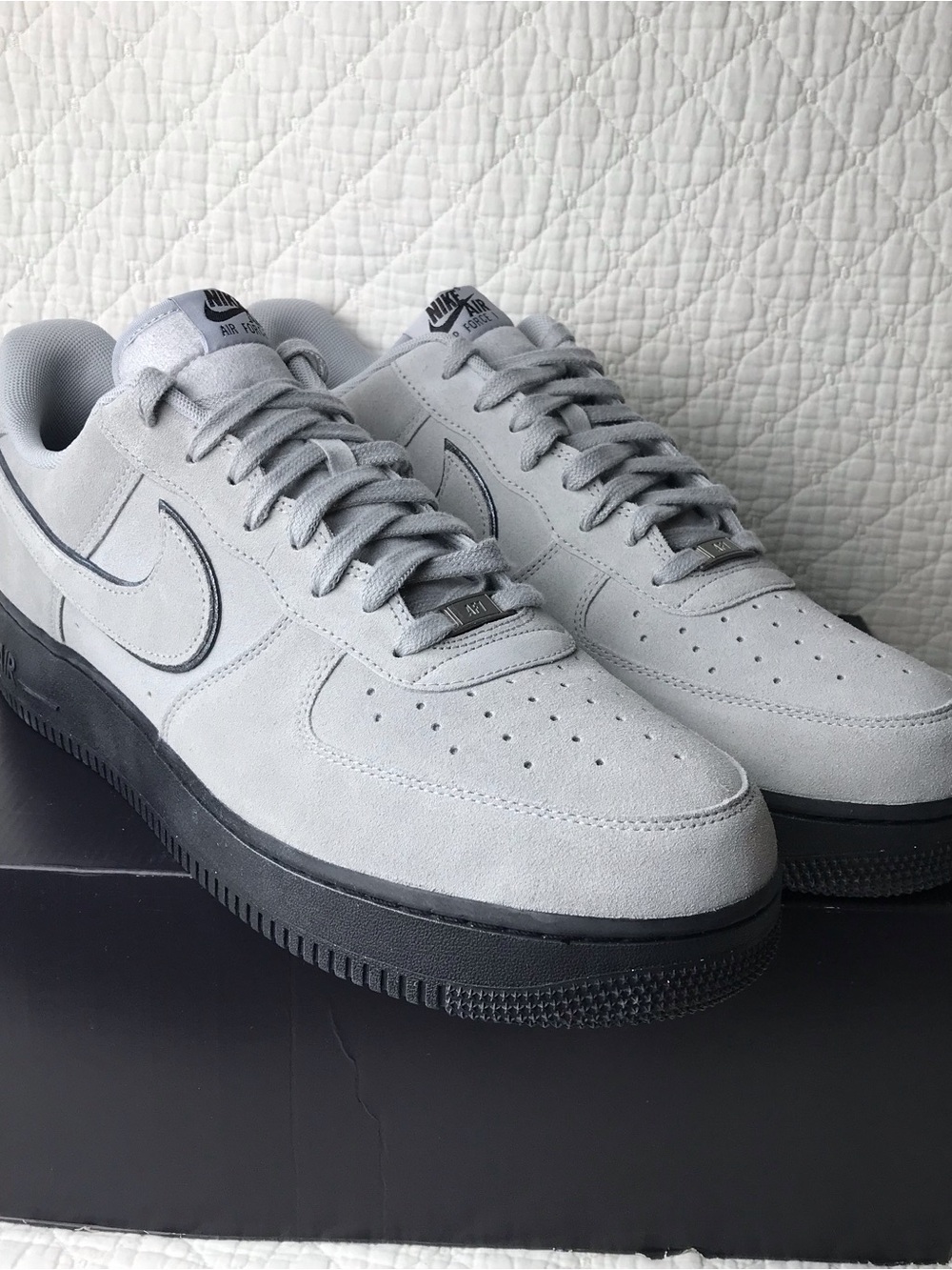 Nike Air Force 1 ‘07 LV8 Shoes Men’s SZ 15 Smoke Grey Suede Black HQ1966-001 - Picture 10 of 13